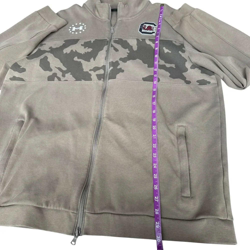 Under Armour Salute to Service South Carolina Gamecocks Mens 2XL Camo Jacket Tan